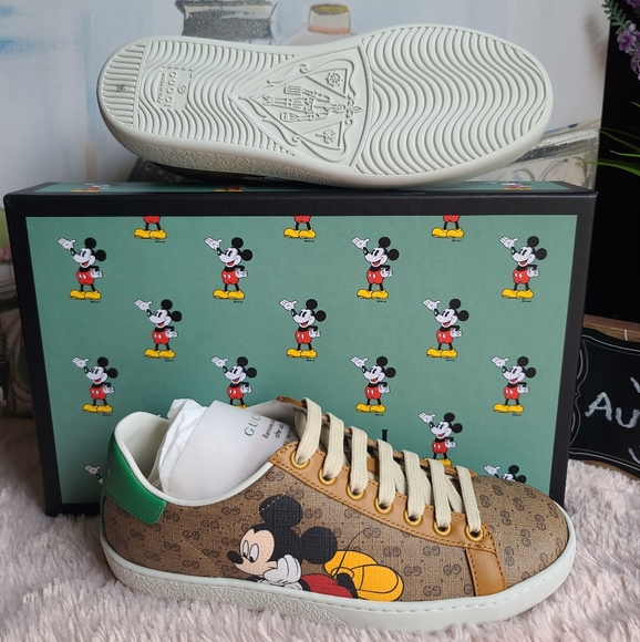 GUCCI Ace GG Supreme Canvas Sneakers With Mickey Mouse unisex - Picture 7 of 10